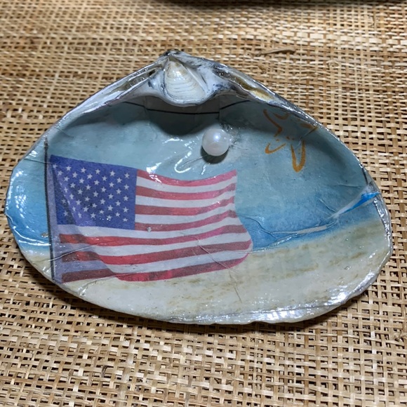 American Flag Decoupage Trinket Dish & Accent Decor - Picture 2 of 6